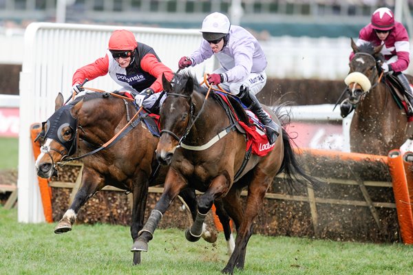 Paul Carberry & Solwit win World Hurdle Cheltenham 2013