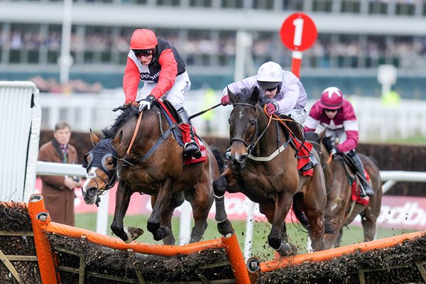 Paul Carberry & Solwit win World Hurdle Cheltenham 2013