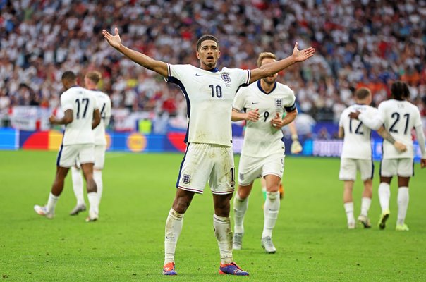 Jude Bellingham England celebrates goal v Slovakia Last 16 EURO 2024