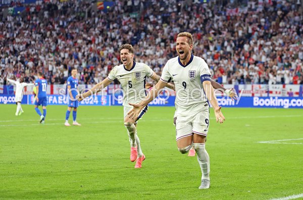 Harry Kane England celebrates winner v Slovakia Last 16 Gelsenkirchen EURO 2024
