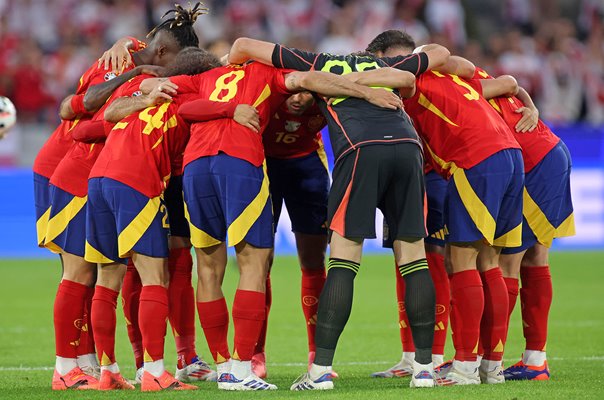 Spain huddle v Georgia Last 16 Cologne EURO 2024