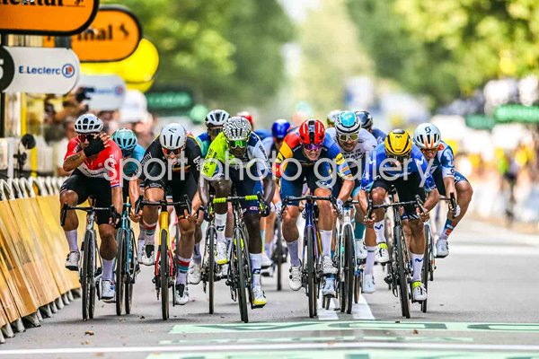 Biniam Girmay Eritrea wins Stage 3 sprint Tour de France 2024  