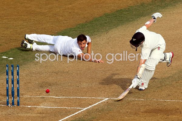Steven Finn England v New Zealand 2013