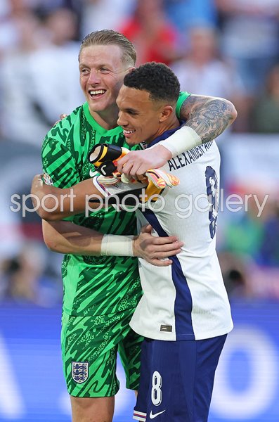 Trent Alexander-Arnold & Jordan Pickford England celebrate v Switzerland EURO 2024