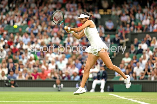 Emma Raducanu Great Britain mid-court backhand v Maria Sakkari Greece Wimbledon 2024