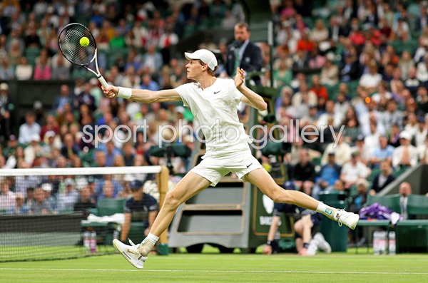 Jannik Sinner Italy backhand v Miomir Kecmanovic Serbia Wimbledon 2024