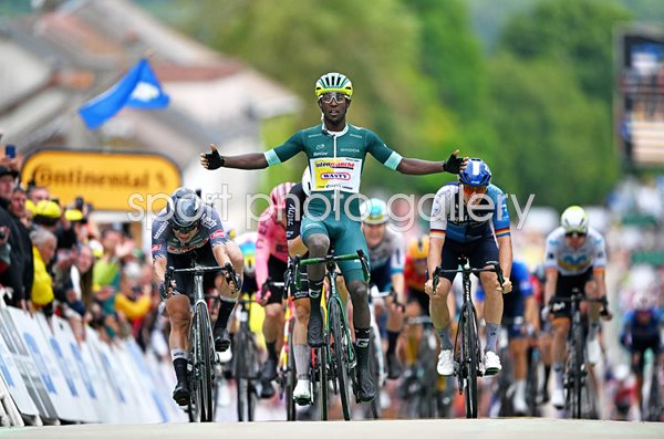 Biniam Girmay Eritrea & Team Intermarche wins Stage 8 Tour de France 2024 