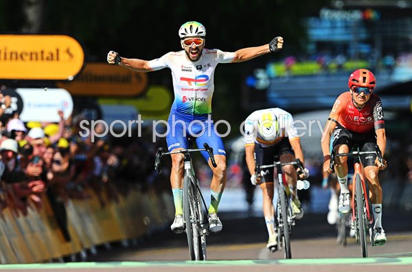 Anthony Turgis France wins Stage 9 sprint finish Tour de France 2024