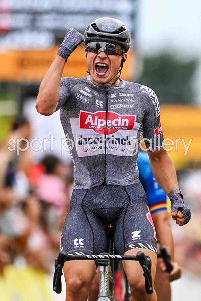Jasper Philipsen Belgium celebrstes win Stage 10 sprint Tour de France 2024