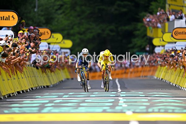 Jonas Vingegaard Denmark & Tadej Pogacar Slovenia Stage 11 sprint Tour de France 2024