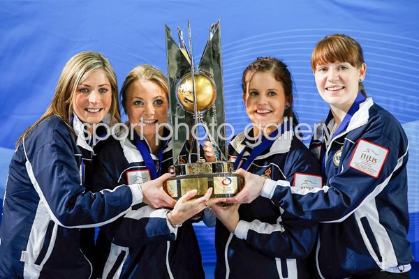 Scotland win World Women's Curling Championship 2013