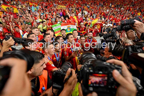 Rodri Spain celebrates with fans Final Berlin EURO 2024