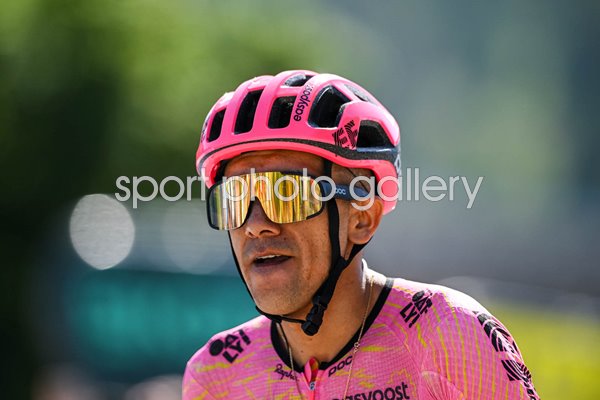 Richard Carapaz Ecuador Stage 17 winner Tour de France 2024