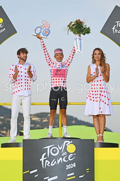 Richard Carapaz Ecuador Polka Dot Mountain Jersey winner Tour de France 2024