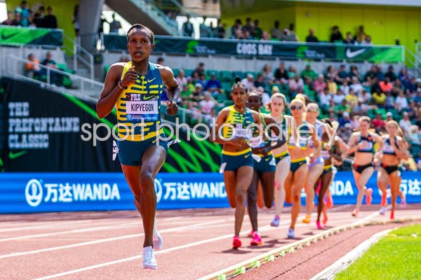 Faith Kipyegon Kenya leads 1500m Diamond League Eugene Oregon 2023