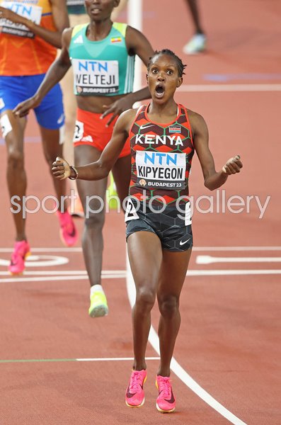 Faith Kipyegon Kenya wins 1500m World Athletics Championships Budapest 2023