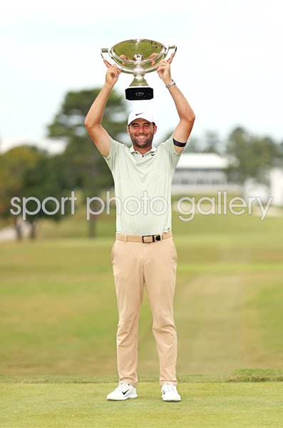 Scottie Scheffler USA FedExCup Trophy TOUR Championship East Lake Atlanta 2024