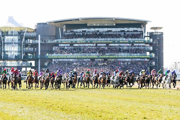 Grand National Start Aintree 2013