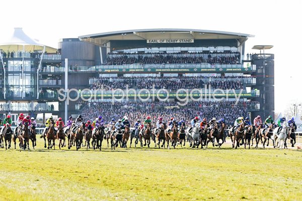 Grand National Start Aintree 2013