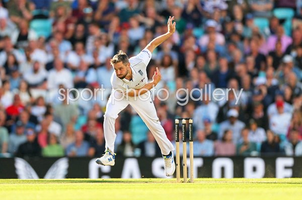 Chris Woakes England bowls v Sri Lanka Oval Test Match 2024