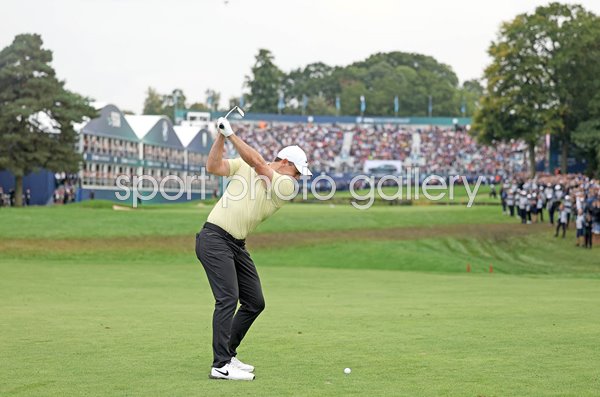 Rory McIlroy Northern Ireland 18th hole PGA Championship Wentworth 2024  
