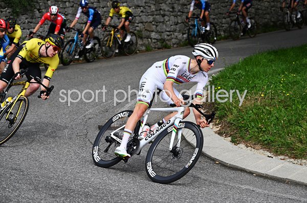 Tadej Pogacar Slovenia descends Il Lombardia Como Italy 2024