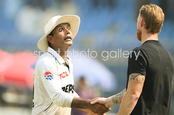 Noman Ali Pakistan shakes hands with Ben Stokes England Multan 2024