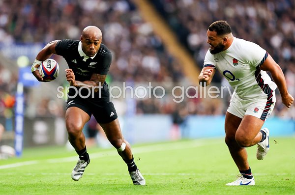 Mark Tele'a New Zealand scores v Elllis Genge England Autumn Series 2024