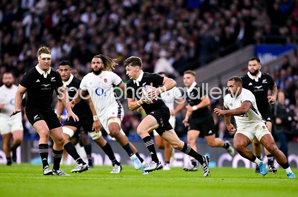 Beauden Barrett New Zealand v England Autumn Nations Series 2024