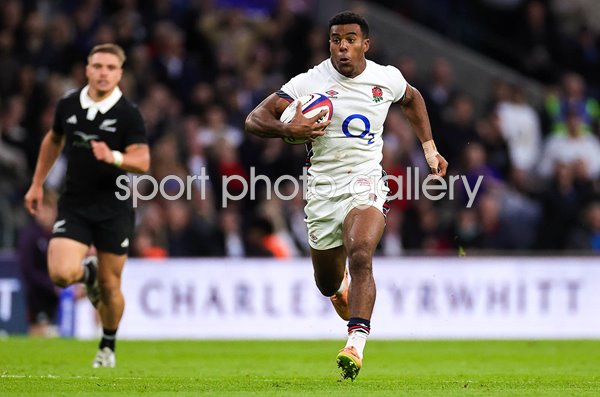 Immanuel Feyi-Waboso England scores v New Zealand Autumn Nations Series 2024