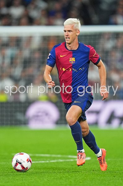 Dani Olmo Barcelona v Real Madrid Estadio Santiago Bernabeu La Liga 2025