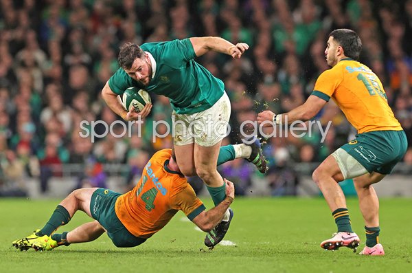 Robbie Henshaw Ireland tackled by Andrew Kellaway Australia Autumn Nations Series 2024