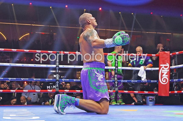 Oleksandr Usyk reacts fight finish v Tyson Fury Riyadh Rematch 2024