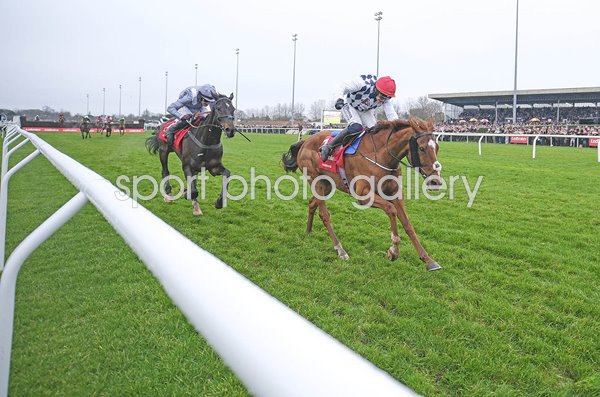 Paul Townend riding Banbridge wins King George VI Chase Kempton 2025