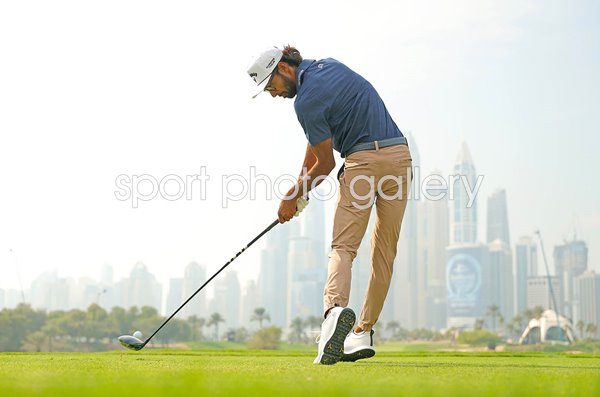 Akshay Bhatia USA drives 8th tee Dubai Desert Classic Emirates Club 2025