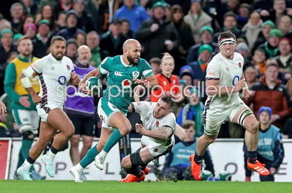 Jamison Gibson-Park Ireland breaks clear to score v England Dublin Six Nations 2025
