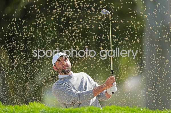 Scottie Scheffler USA makes eagle from bunker on 6th hole Round 2 Torrey Pines 2025