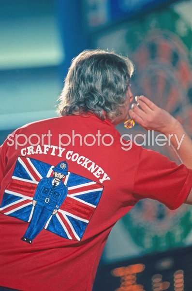 Eric Bristow England The Crafty Cockney World Masters Darts 1983
