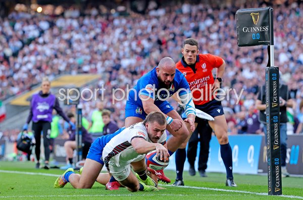 Ollie Sleightholme England scores v Italy Twickenham Six Nations 2025