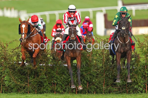 Keith Donoghue riding Stumptown win Glenfarclas Cross Country Chase Cheltenham 2025 