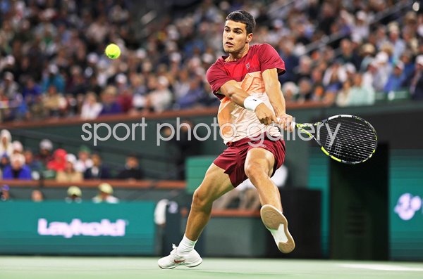 Carlos Alcaraz Spain baseline backhand v Grigor Dimitrov Indian Wells 2025