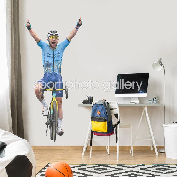 Mark Cavendish Great Britain Finish Line Tour Stage Win Record #35 Tour De France 2024