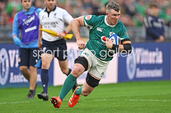 Peter O'Mahony Ireland v Italy Rome Six Nations 2025