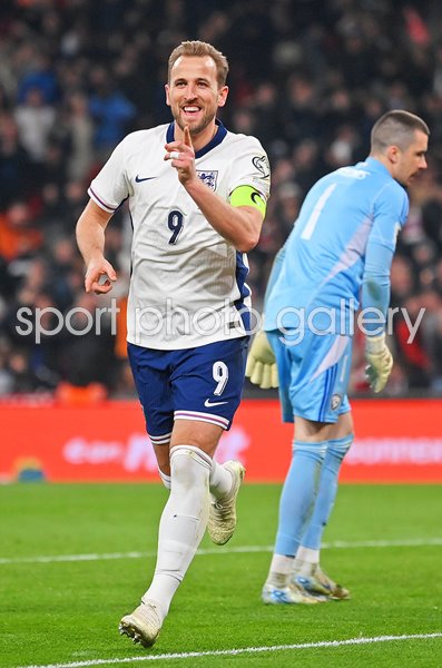 Harry Kane England scores v Latvia World Cup 2026 Qualifier Wembley