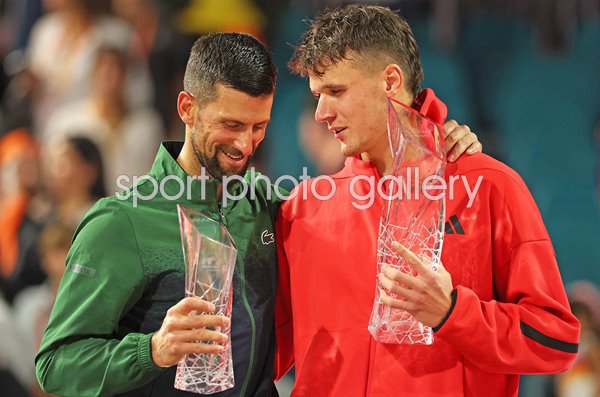 Novak Djokovic congratulates Jakub Mensik Miami Open Final 2025