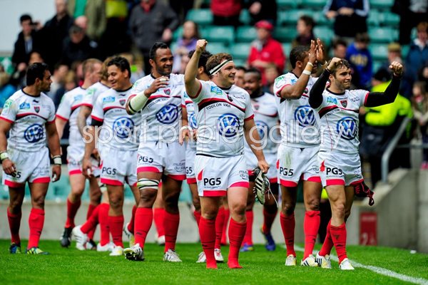 Toulon celebrate Semi Final win Heineken Cup Twickenham 2013