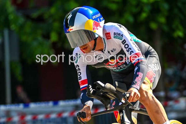 Primoz Roglic Slovenia Stage 2 Time Trial Giro d'Italia 2025