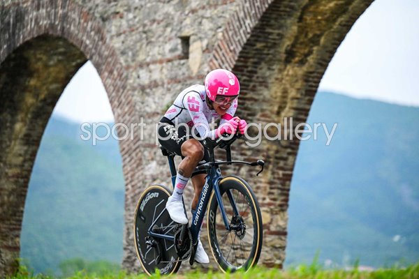 Richard Carapaz Ecuador Stage 10 Time Trial Giro d'Italia 2025