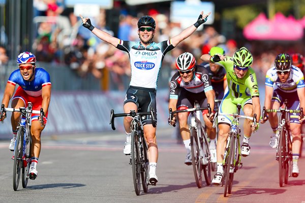 Mark Cavendish wins Stage 1 2013 Giro d'Italia 2013