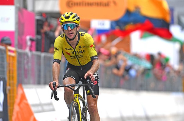 Simon Yates Great Britain finish line Stage 20 Giro d'Italia 2025